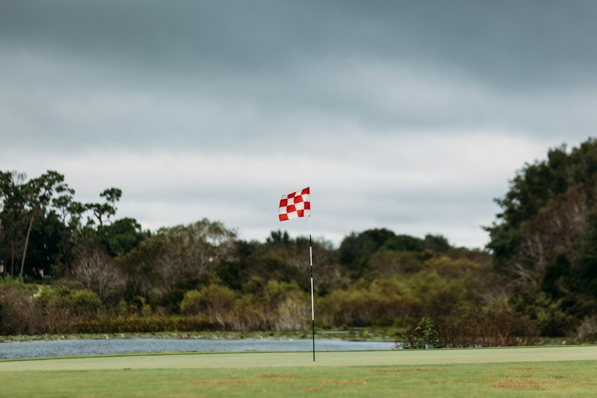 A flag on the putting green